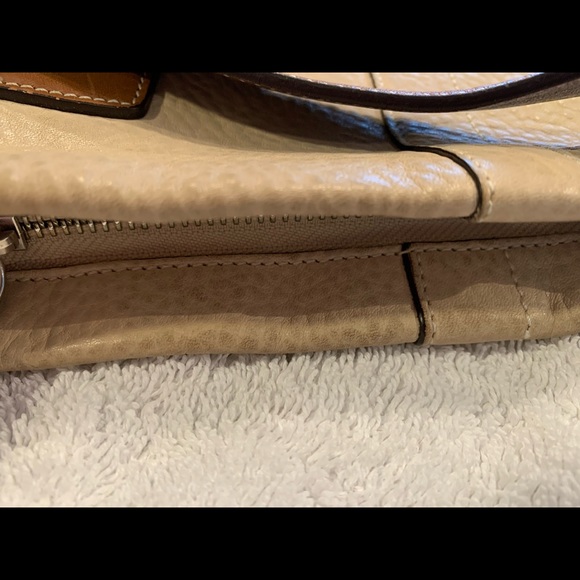 Coach Handbag. No. M05S-3769. Gently used - Picture 14 of 14